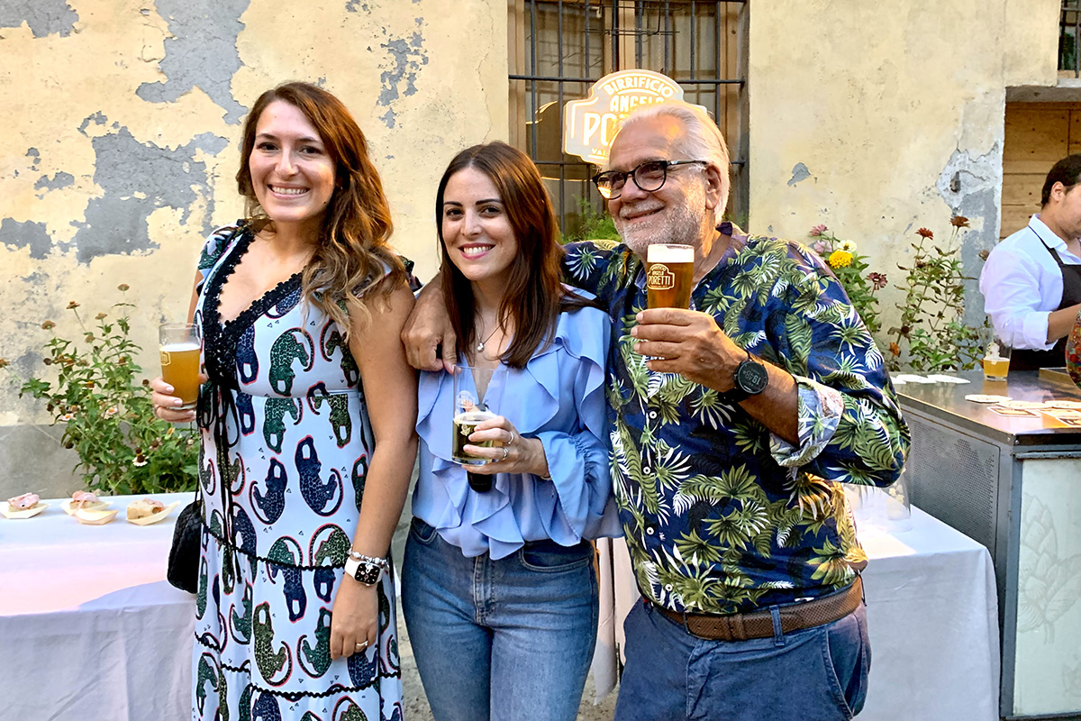 Serena Savoca, responsabile marketing Carlsberg Italia, Erica Robustelli, brand manager, Flavio Boero, mastro birraio Angelo Poretti inaugura la Festa del Luppolo (italiano)