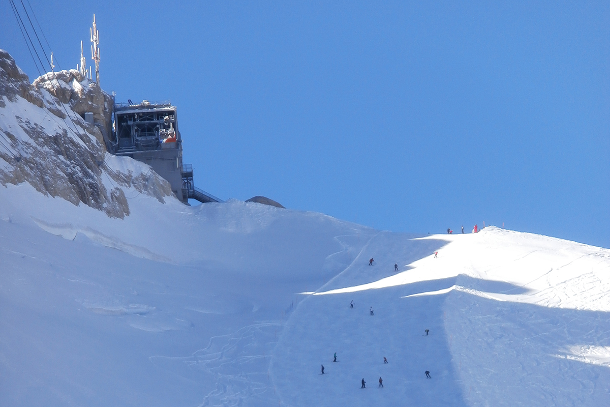 L'inizio della pista La Bellunese All'Immacolata si torna a sciare sulla Marmolada