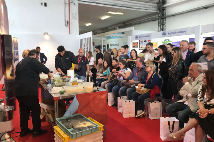 (Quando la tradizione guarda avanti Masterclass di successo a TuttoPizza)