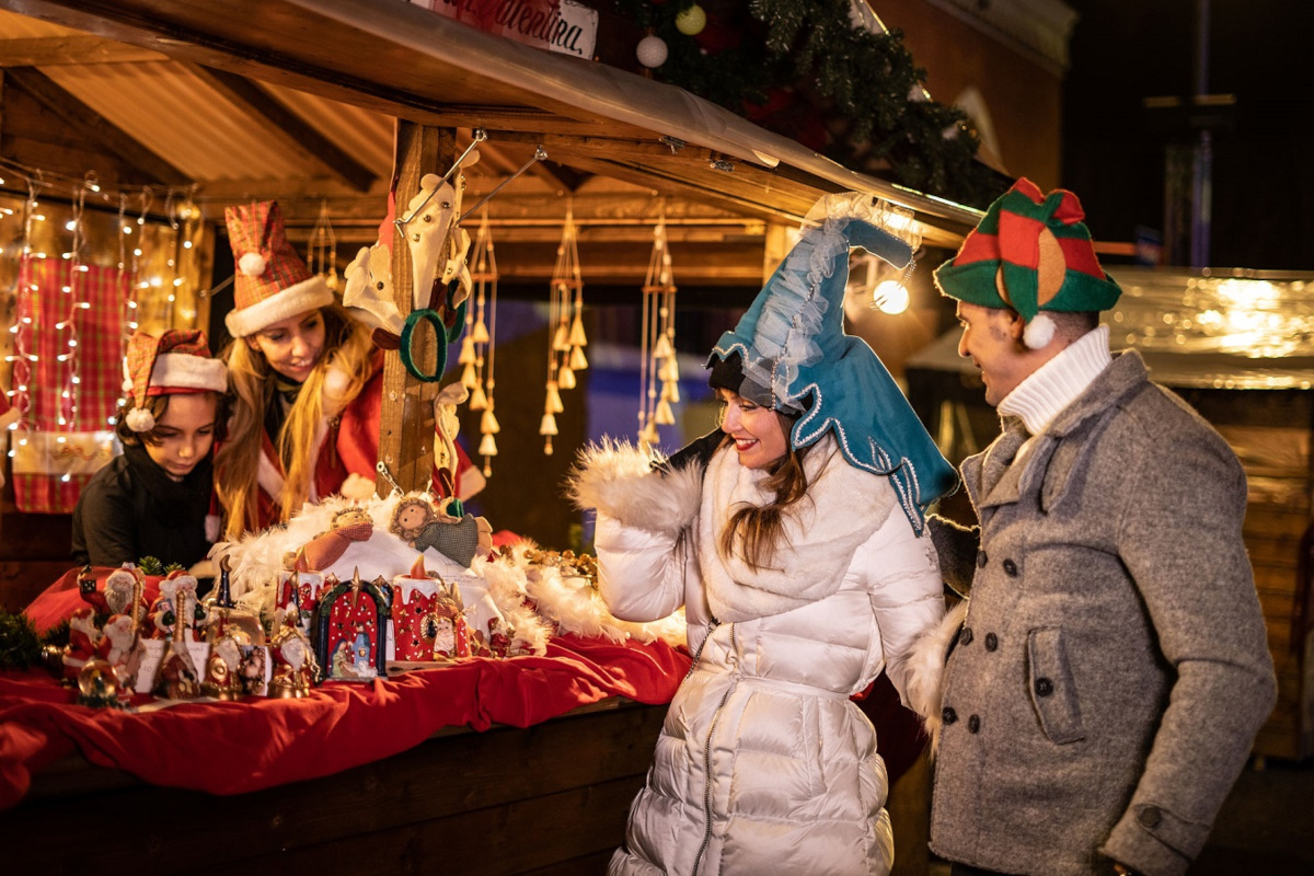 Il Mercatino di Natale di Asti Govone e le meraviglie delle feste: tutto pronto per il Magico Paese di Natale