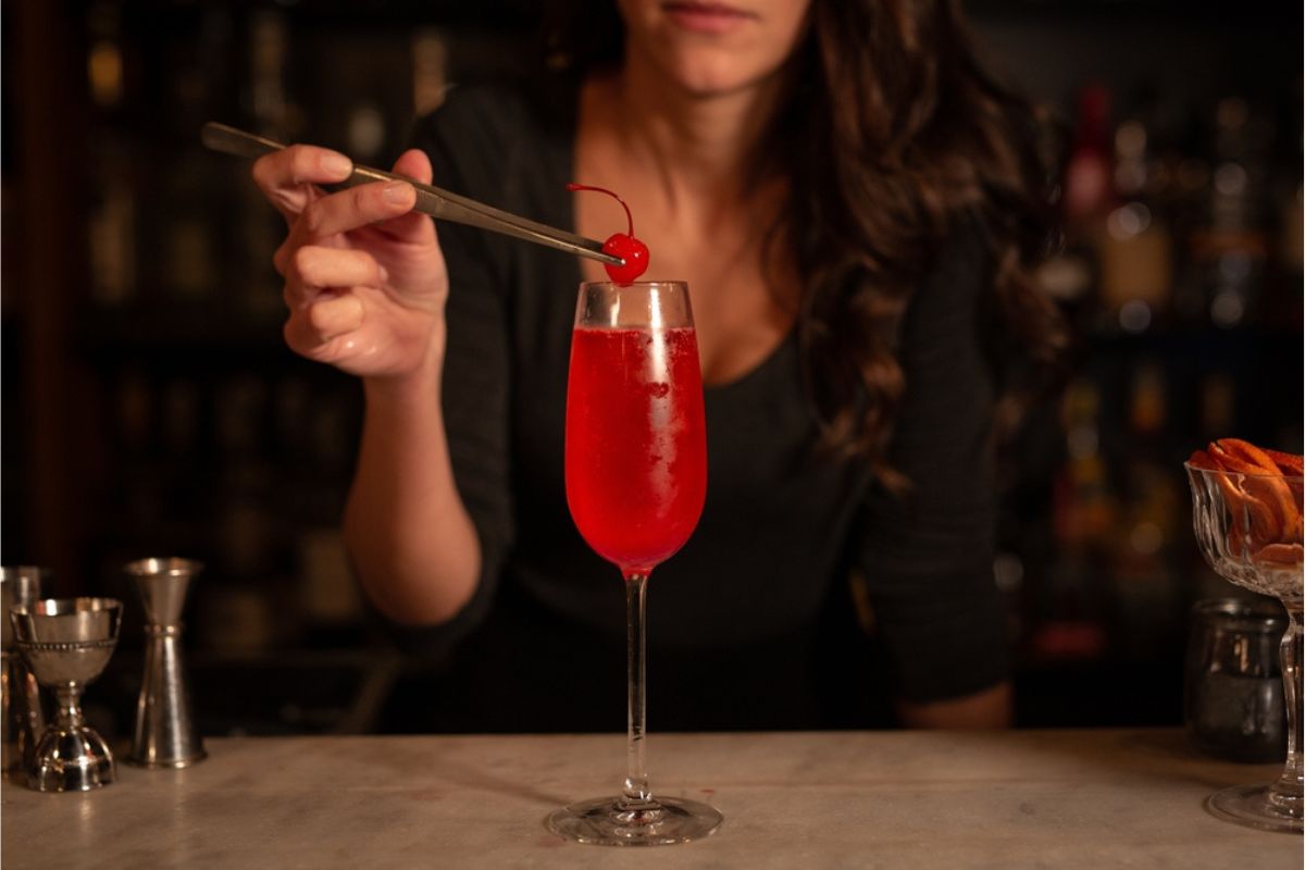 «Non chiamateci barlady». Cresce il ruolo delle donne nella mixology
