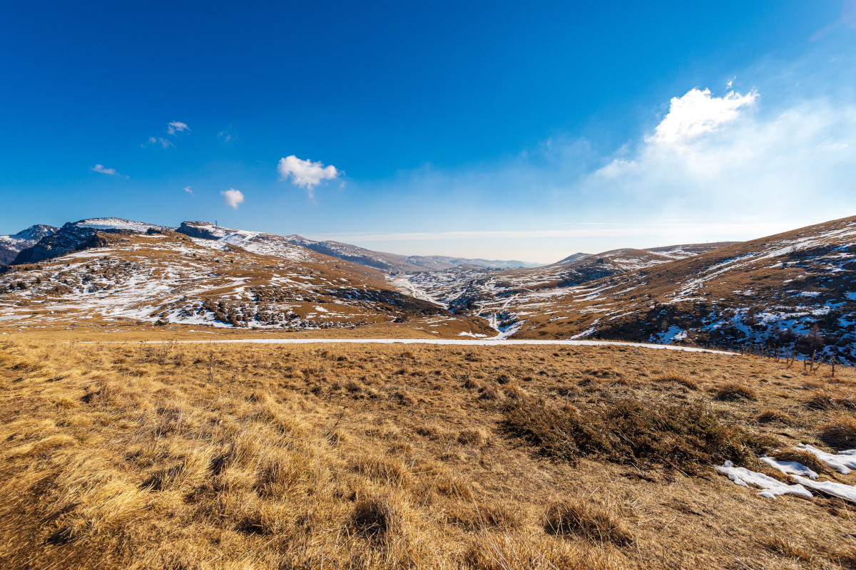 Sugli Appennini manca la neve  Appennini senza neve Regioni e Governo a sostegno del turismo