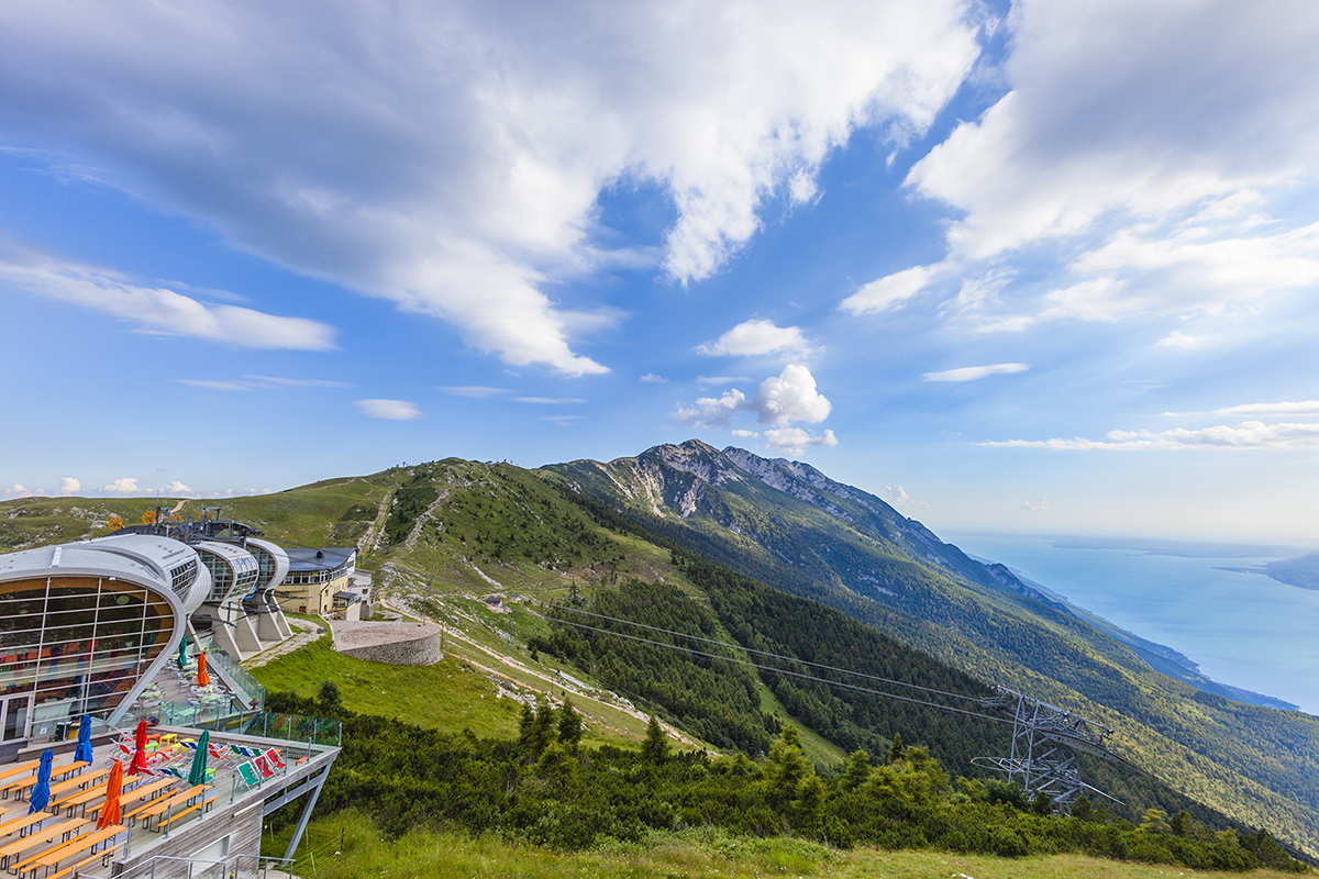 La funivia del Monte Baldo Alla scoperta del Grada veneto, tra leggende, cucina, cultura e sport tutto l’anno