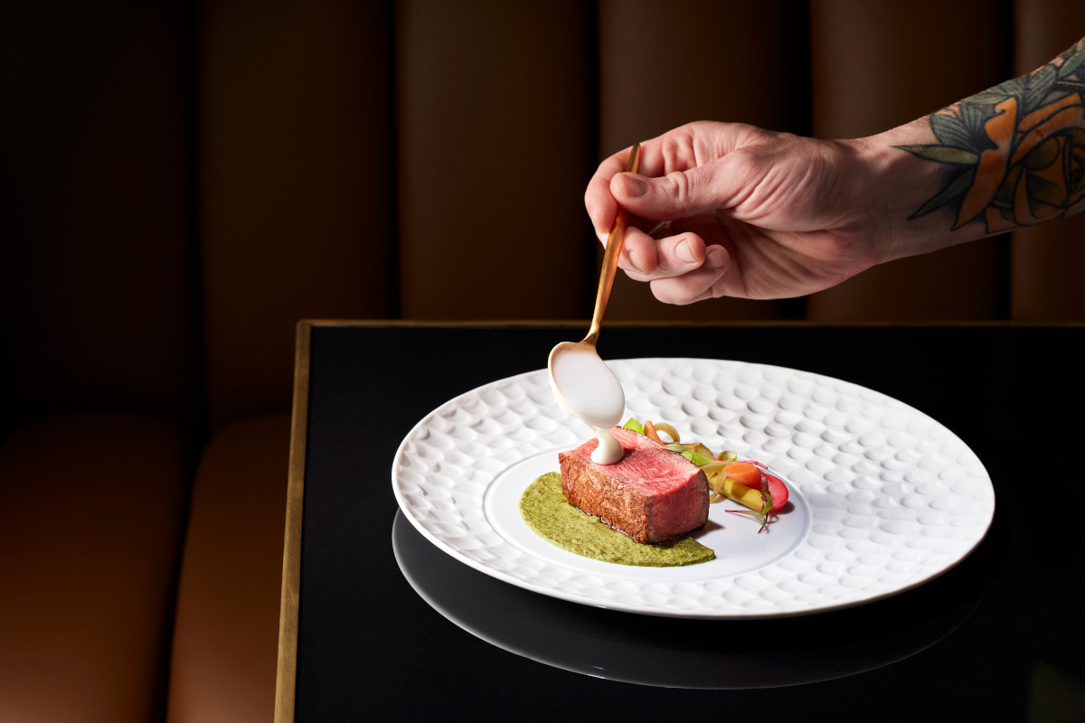 A Porto ha aperto il “1638 Restaurant & Wine Bar” di Nacho Manzano