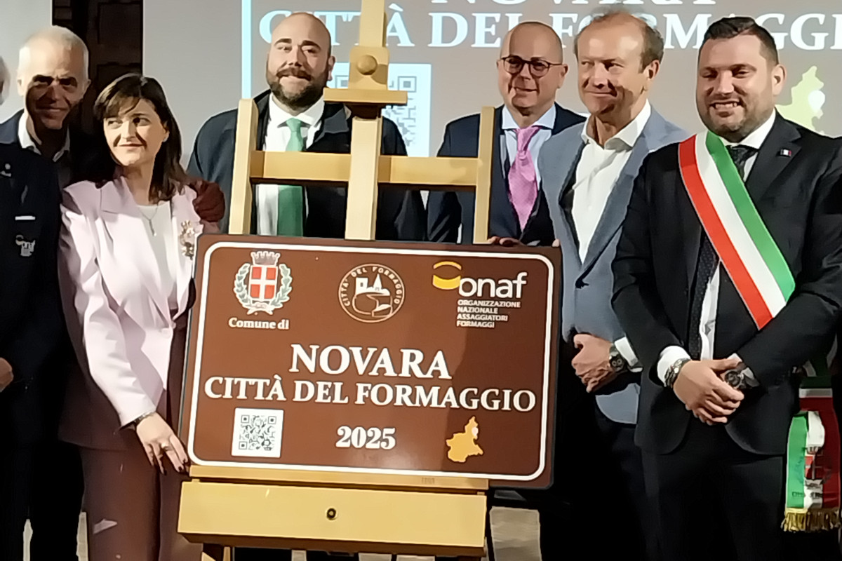 Novara e Gorgonzola riconosciute come “Città del formaggio 2025”