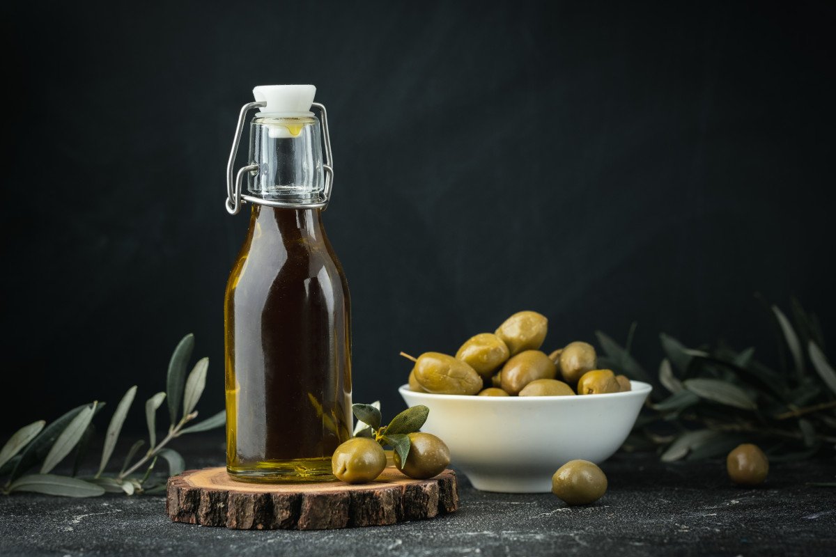 Anche “l’olio” vuole la sua parte: l’importanza dell’estetica e dell’etichetta