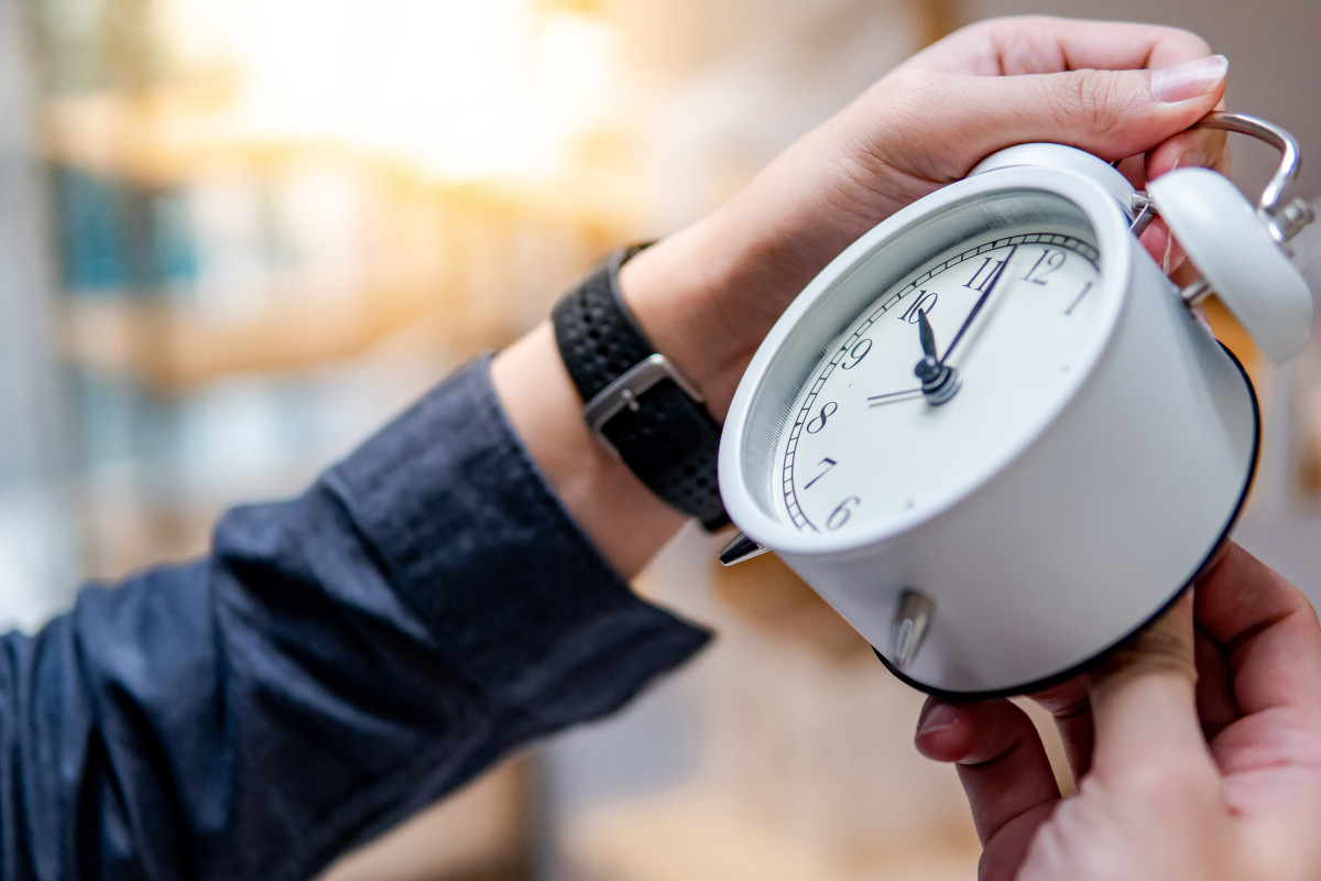 si cambia l'ora e il fisico non reagisce sempre bene Torna l’ora legale: rischio insonnia come da jet lag si cambia l'ora e il fisico non reagisce sempre bene Torna l’ora legale: rischio insonnia come da jet lag