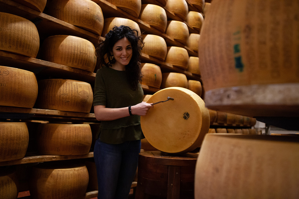 Alla scoperta del Parmigiano Reggiano Dop Caseifici aperti per scoprire i segreti del Parmigiano Reggiano Dop