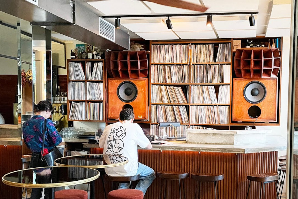 Listening bar: dal Giappone con furore, tra musica e cocktail di qualità