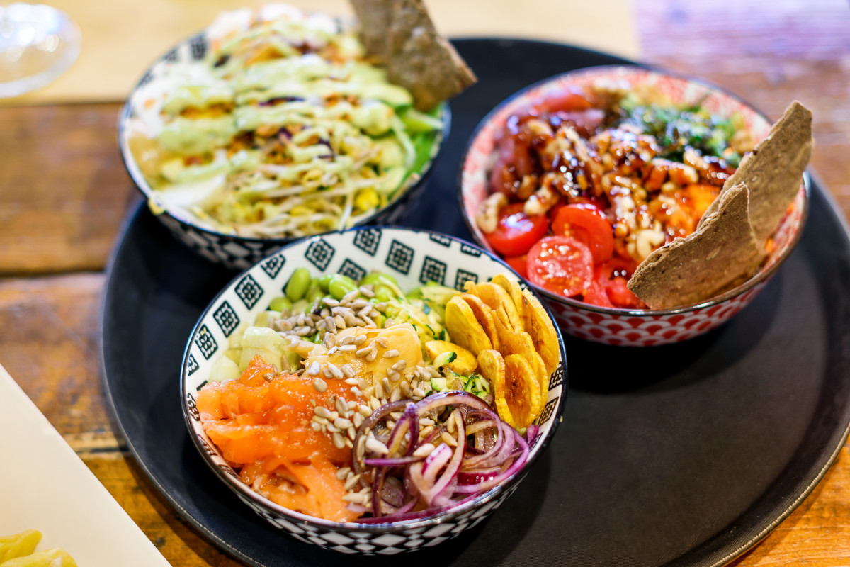 Alcuni esempi di poke bowl 