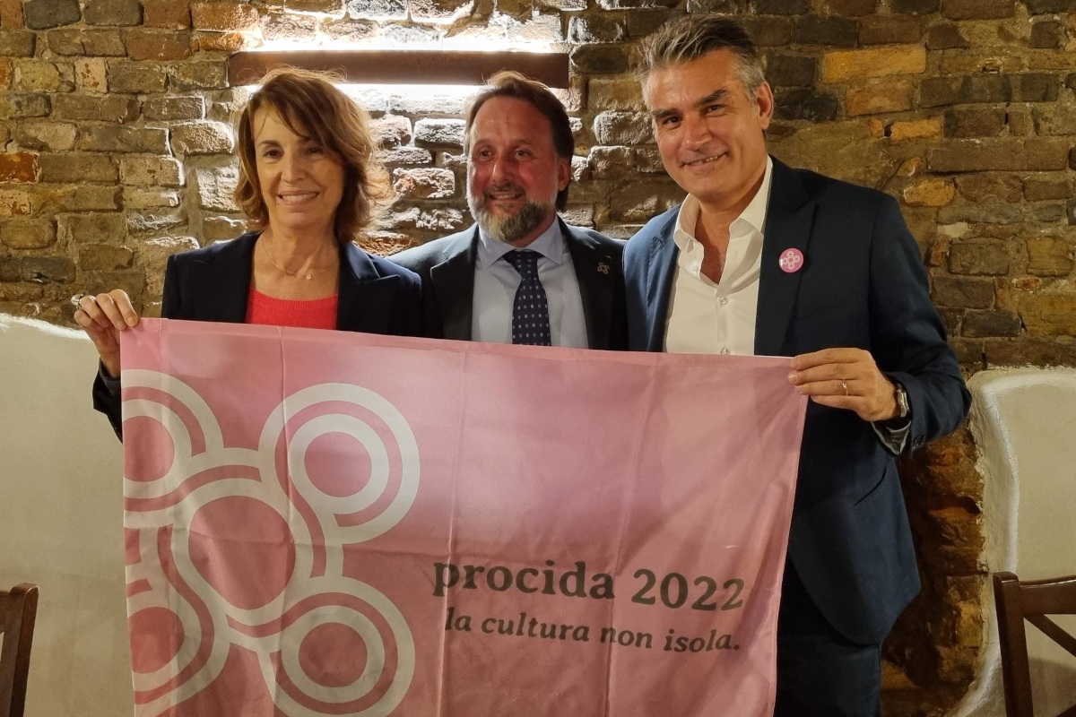 Nadia Ghisalberti, Leonardo Costagliola e Sergio Gandi  Da Procida a Bergamo, passaggio di testimone tra Capitali della cultura