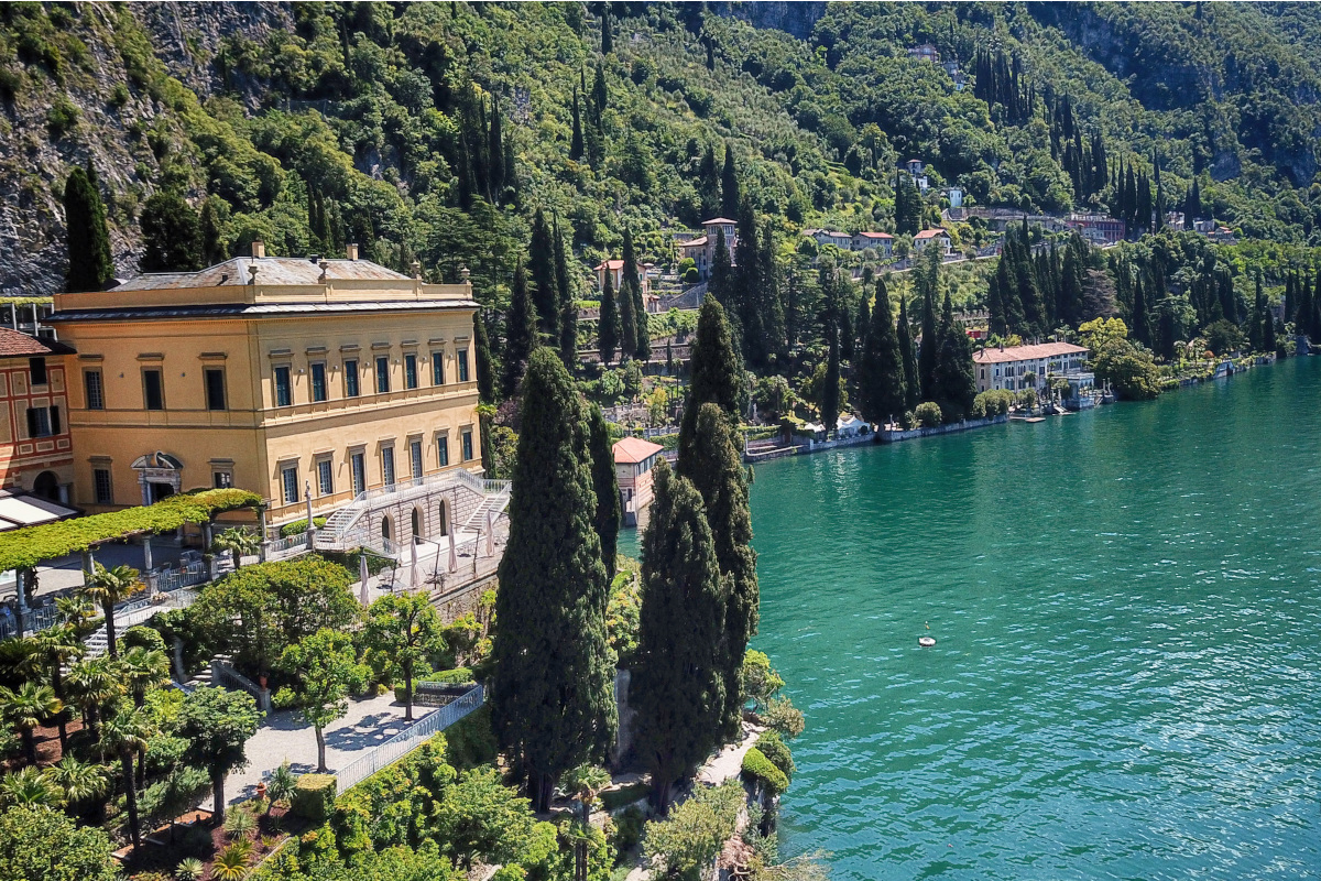 Villa Cipressi a Varenna (Foto byTiziano) Non solo tessile, il Gruppo R Collection conquista l’hotellerie