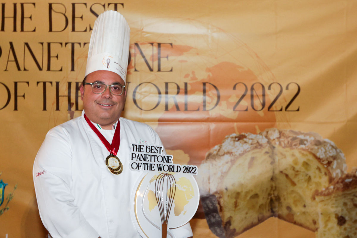 Raffaele Romano Il miglior panettone classico? Il premio va ad Avellino