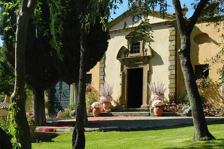 Relax tra uliveti e vigneti al Relais Il Falconiere di Cortona