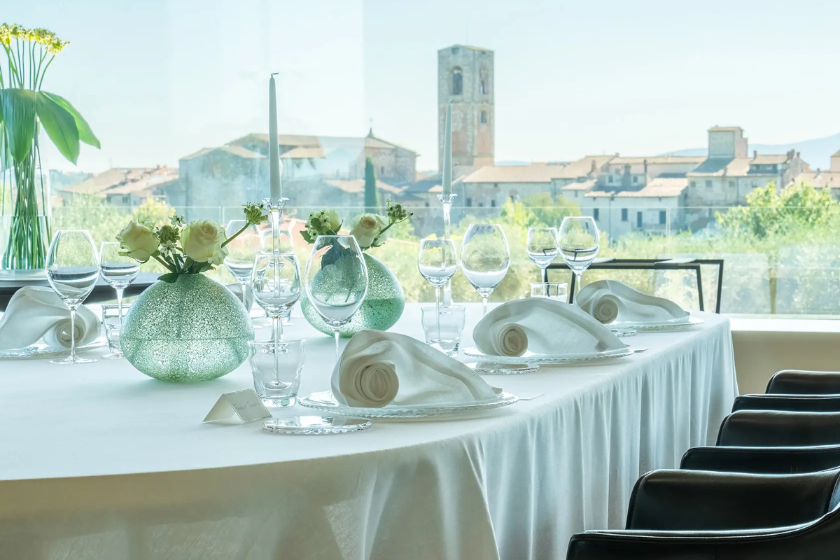 La nuova dimensione di Arnolfo: percorsi gourmet e cantina iconica