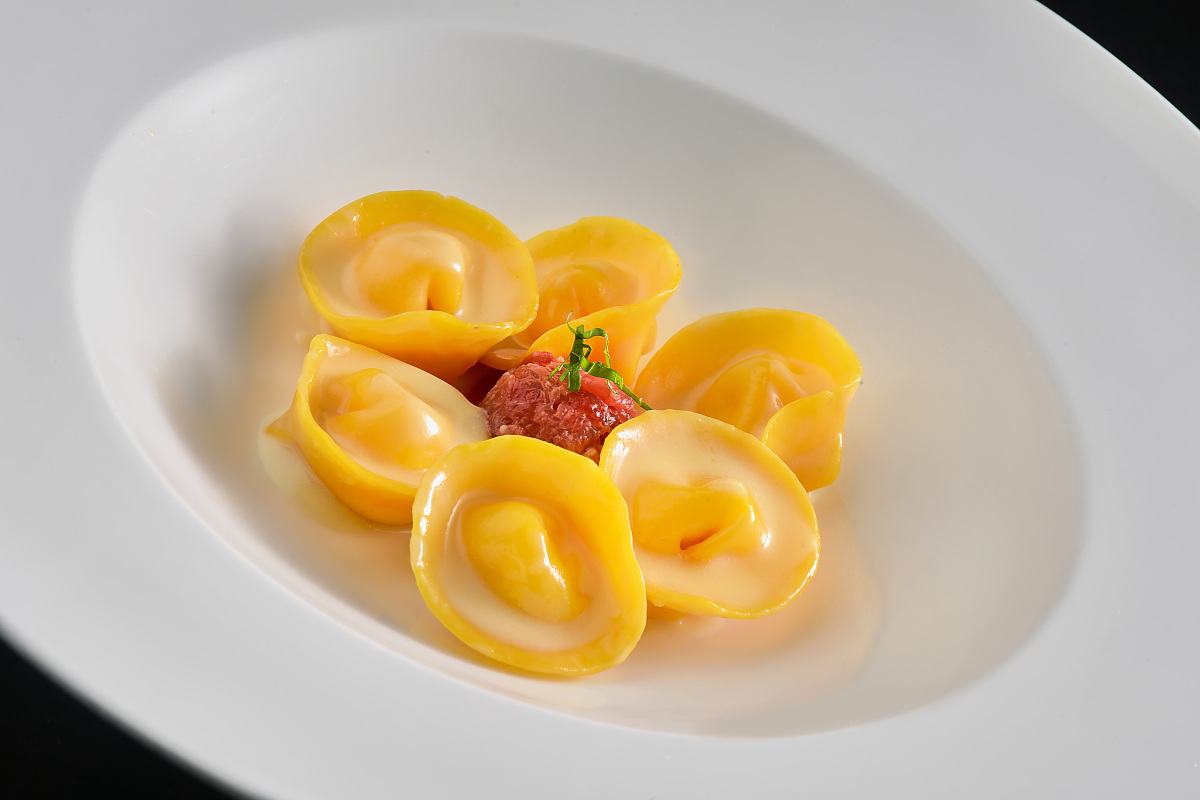 Alla Madonnina del Pescatore di Cedroni la cucina diventa emozione