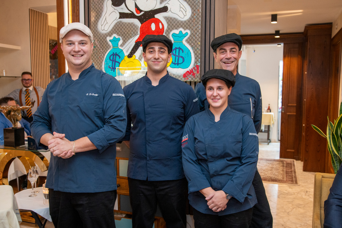 Cosa rende unico Henri Prosperi? Una cena che diventa racconto, tra Champagne e Cognac