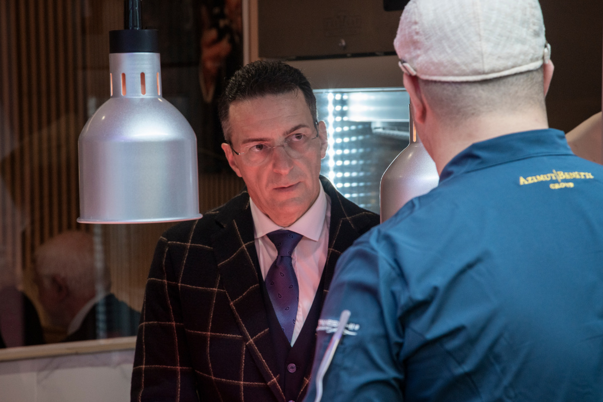 Cosa rende unico Henri Prosperi? Una cena che diventa racconto, tra Champagne e Cognac