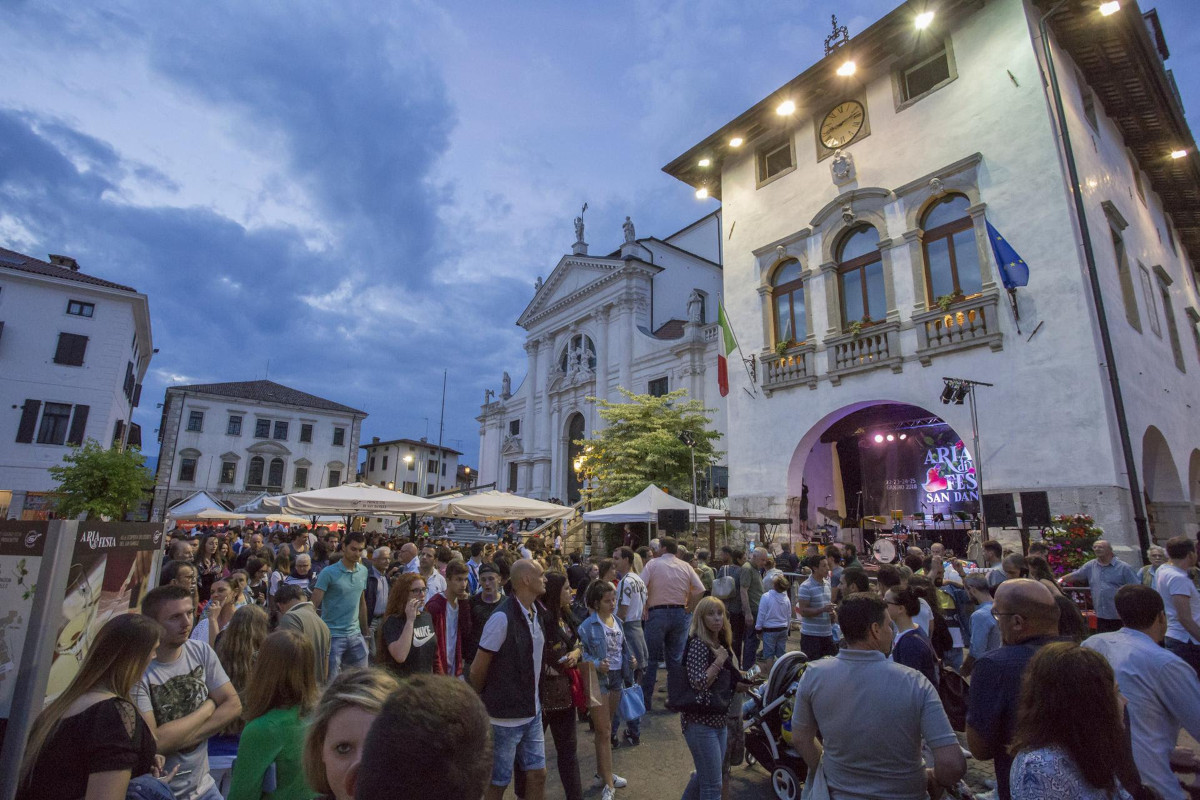 Aria di Festa a fine giugno torna l'evento dedicato al Prosciutto di San Daniele