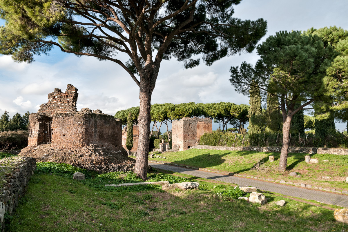 La Via Appia: storia, cultura e gastronomia di una strada leggendaria