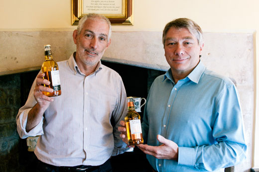 Bob Chaplin e Bob Cork, “master cider maker” della Shepton Mallet Cider Mill