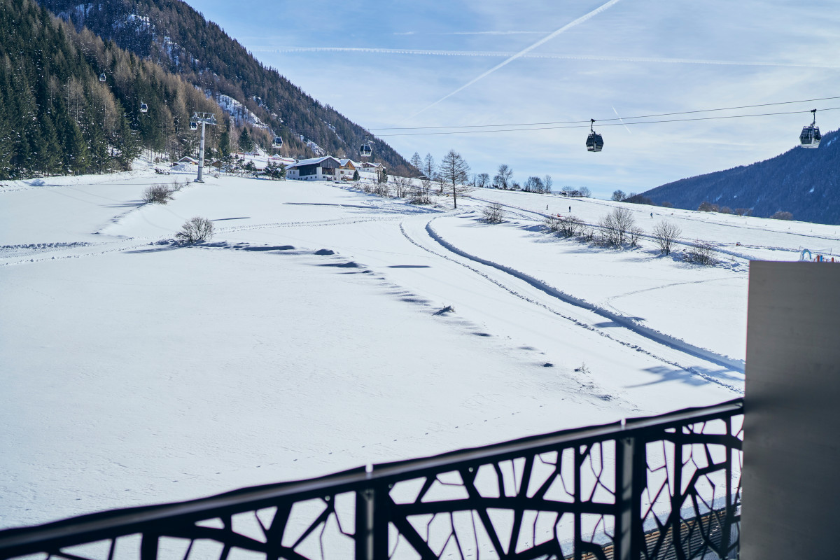 Dalla stanza alle piste al Silena Benessere e sci al Silena dove l'Oriente incontra le Dolomiti