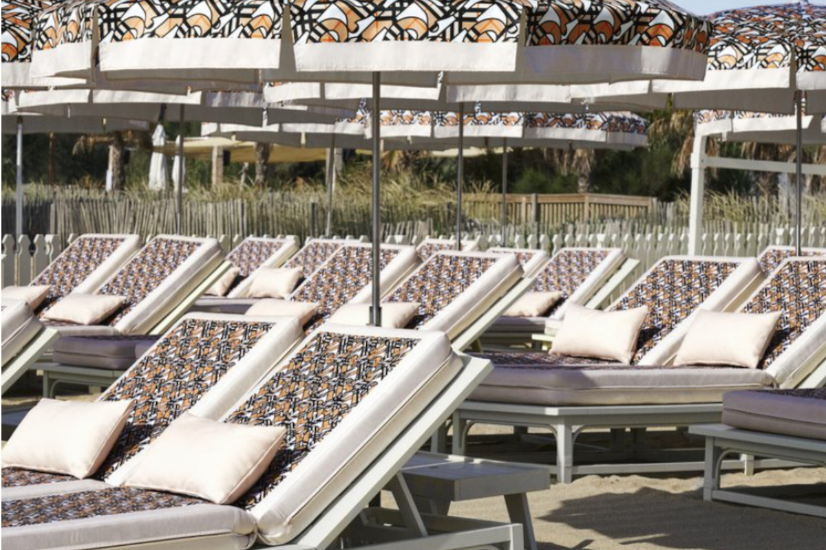 Ramatoulle e Burberry Da Dior a Etro e Missoni, il fashion griffa e “profuma” i beach club