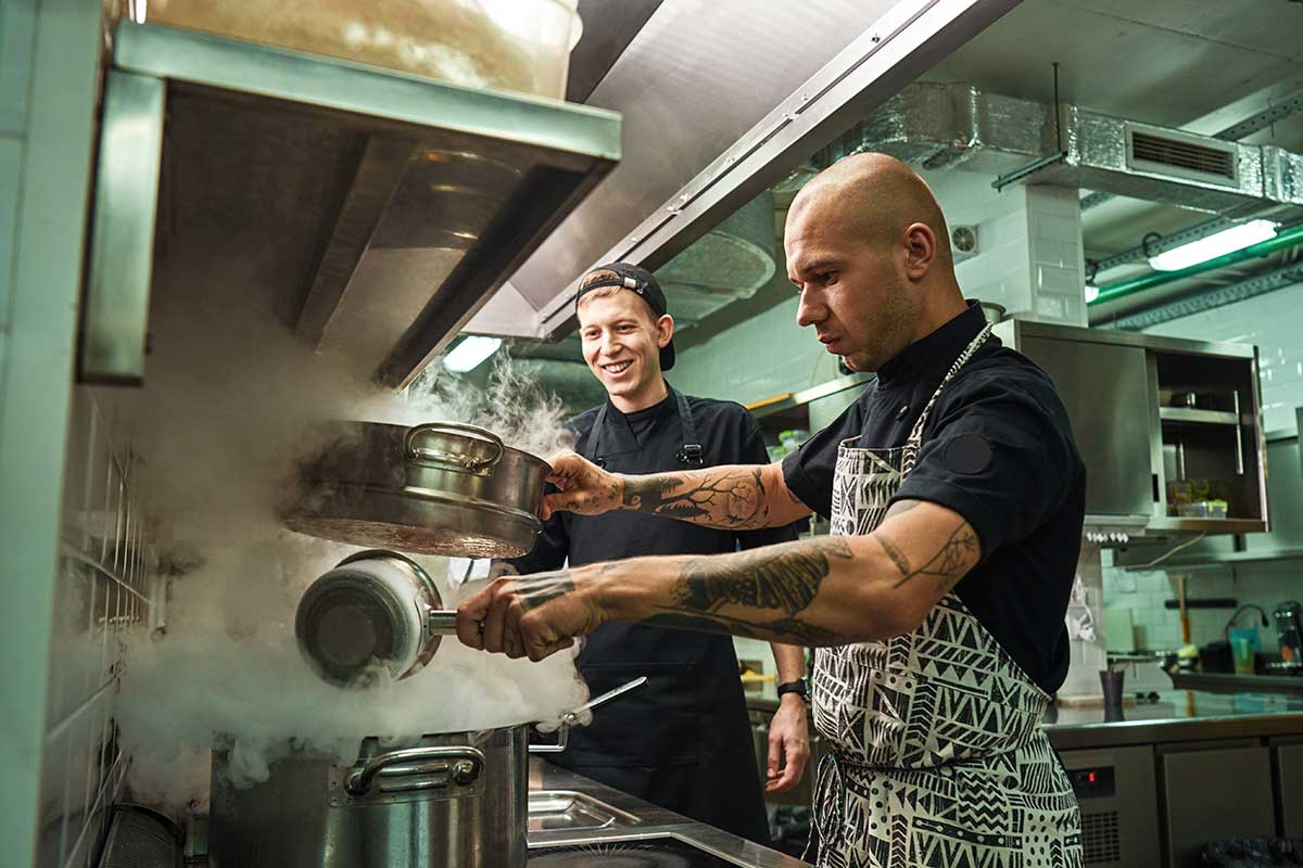 Nodo formazione, come superarlo? Con voucher e ITS specializzati Lavoro e formazione finiscono sul Tavolo della gastronomia italiana