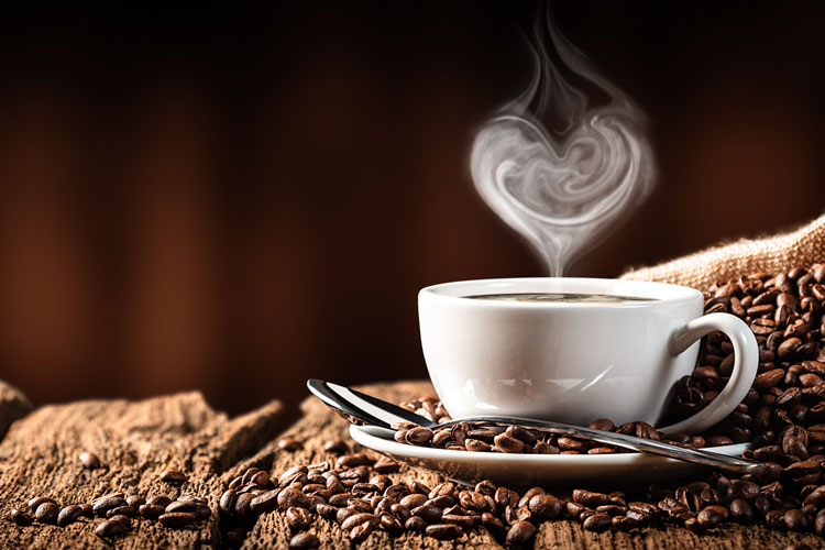 Il prezzo di una tazzina in Italia &egrave; tra i pi&ugrave; bassi al mondo - Il prezzo giusto per un caff&egrave;? Dipende dalla qualit&agrave; della tazzina