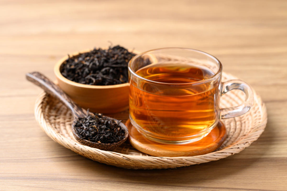 Il tè, oltre le varietà di quello “puro”, tutti i suoi cugini