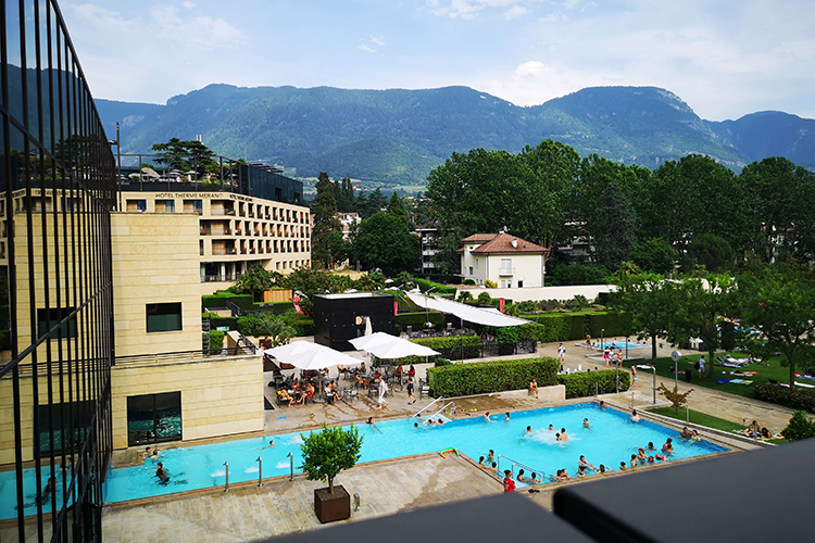 Le terme di Merano sono definite il paradiso del benessere Cerchi benessere, arte e gusto? La tua vacanza è a Merano