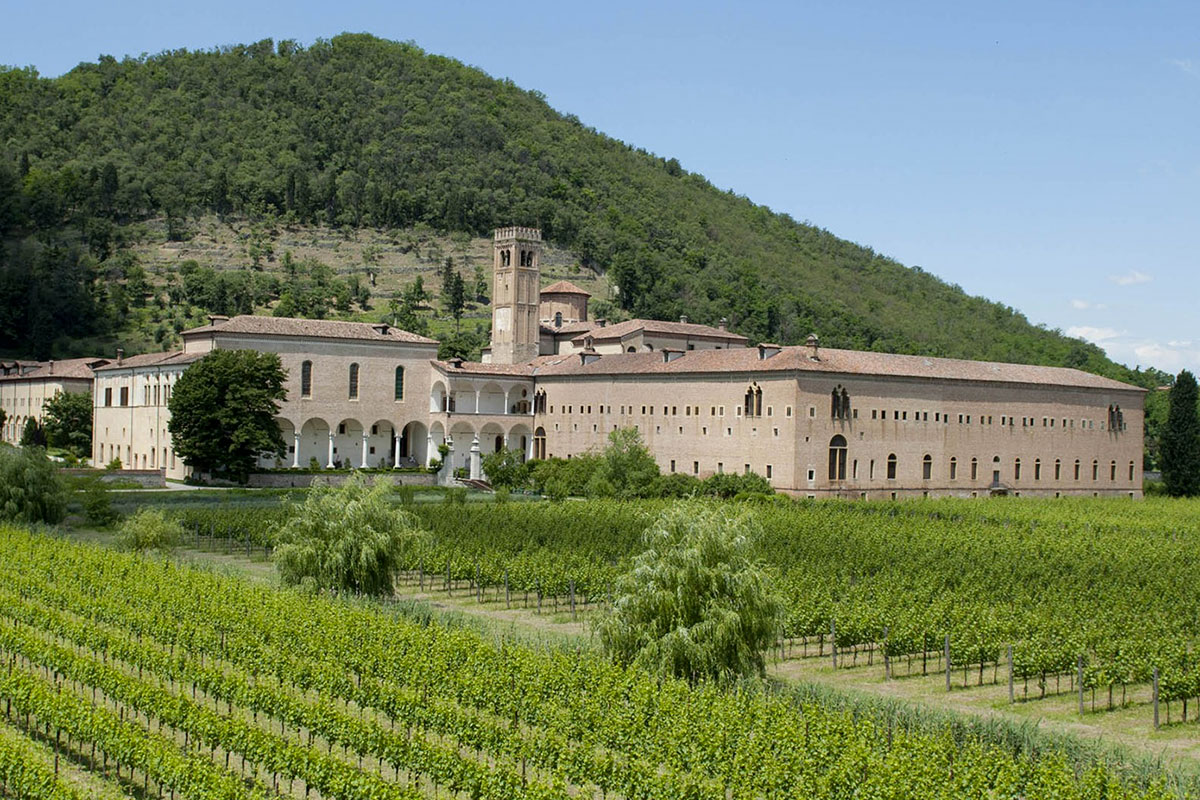 Dalla spiritualità ai vini: l’Abbazia di Praglia racconta 900 anni di storia