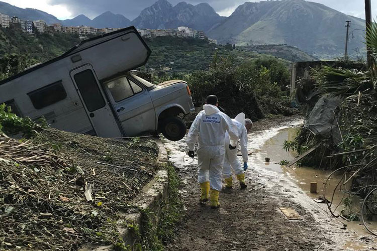 (Tra incuria e abusivismo edilizio, &egrave; tempo di combattere la disonest&agrave;)