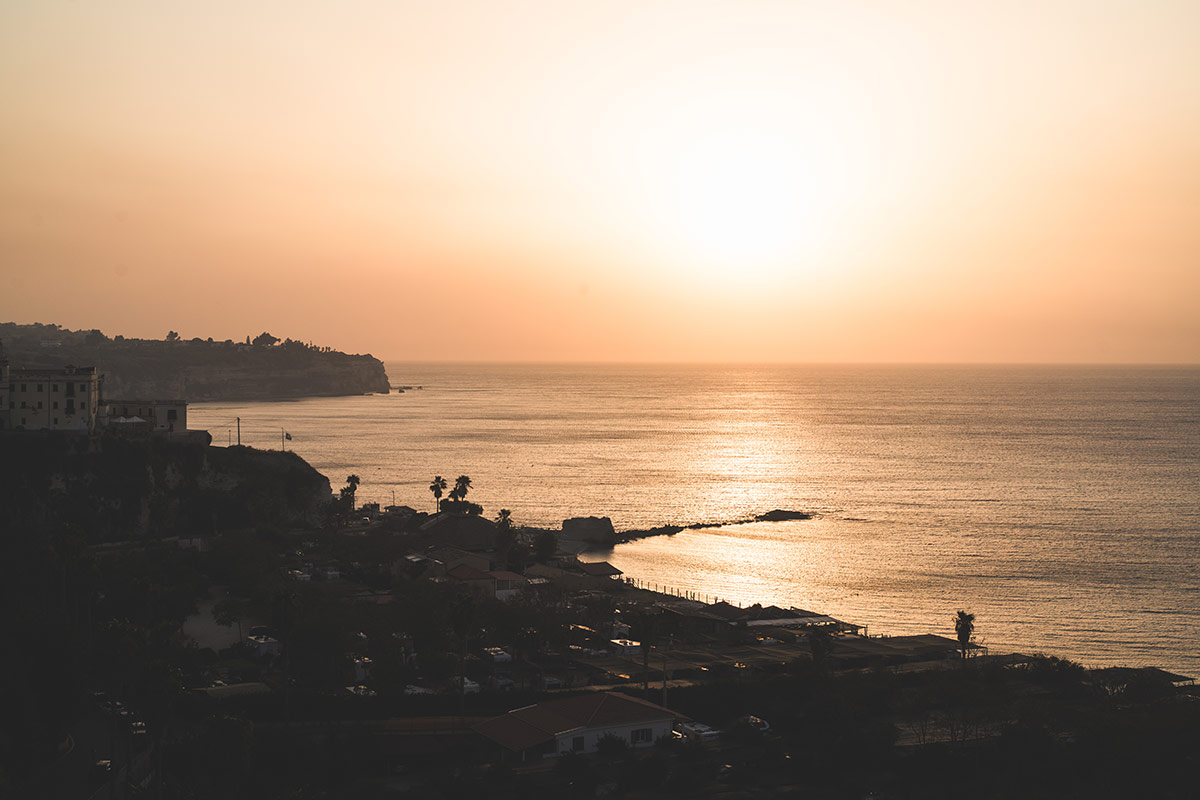 La Cipolla rossa di Tropea traina il turismo della perla del Tirreno