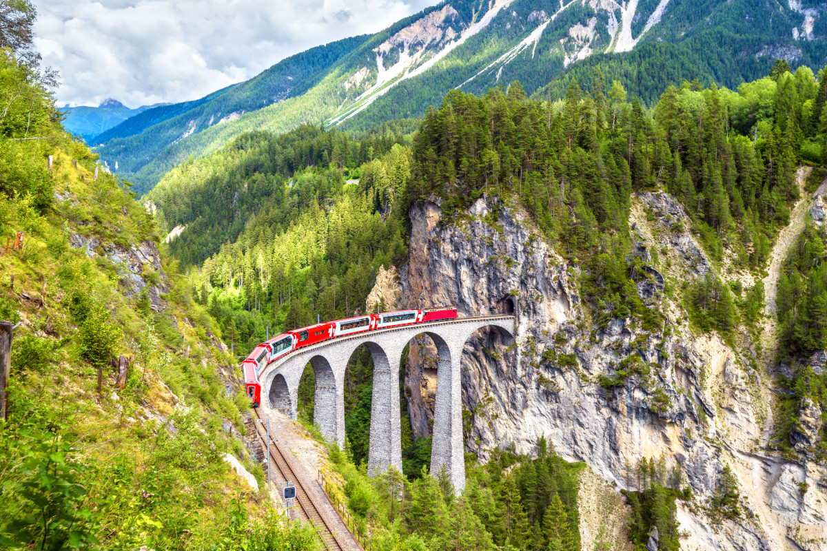 Ti piace il treno? Ecco i 10 itinerari ferroviari più belli del mondo 