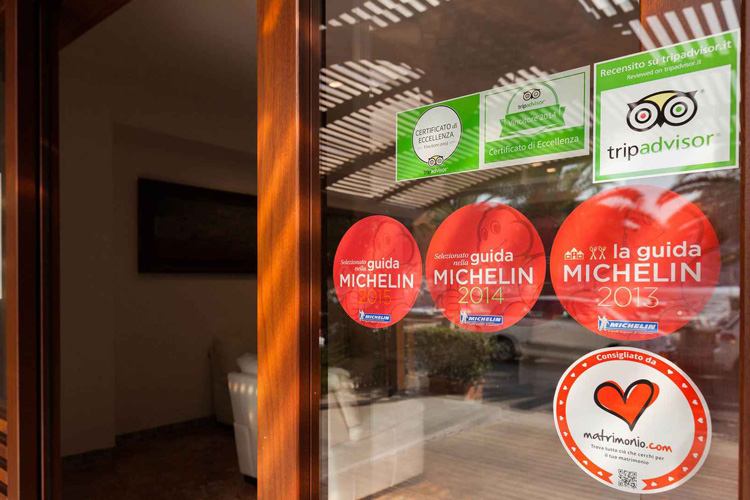 Il Gufo e la Rossa insieme per attrarre più clienti (Guida Michelin e Tripadvisor La strana coppia acchiappa-clienti)