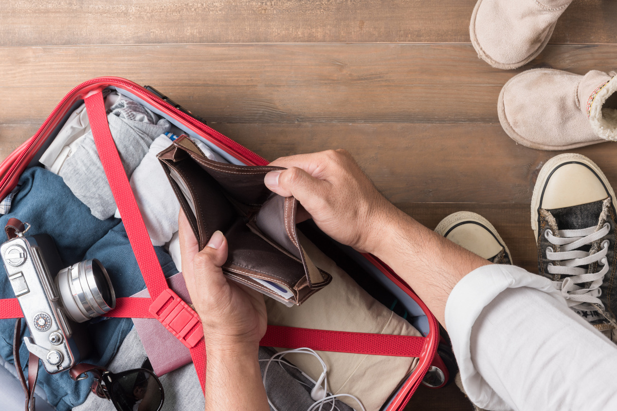 Alberghi aerei pacchetti vacanza e gelati: quanto spenderemo in più secondo il Codacons