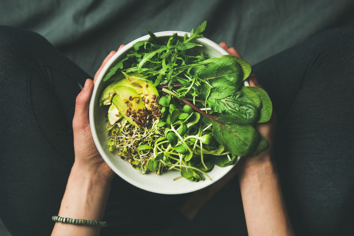 Dieta vegana? Attenzione agli squilibri per mancanza di ferro e calcio