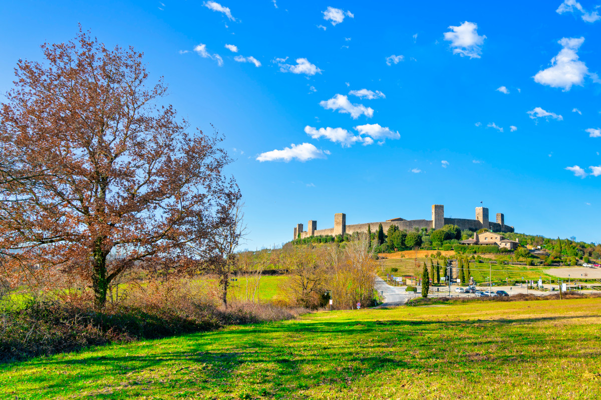 Una mostra per creare un turismo accessibile lungo la Via Francigena