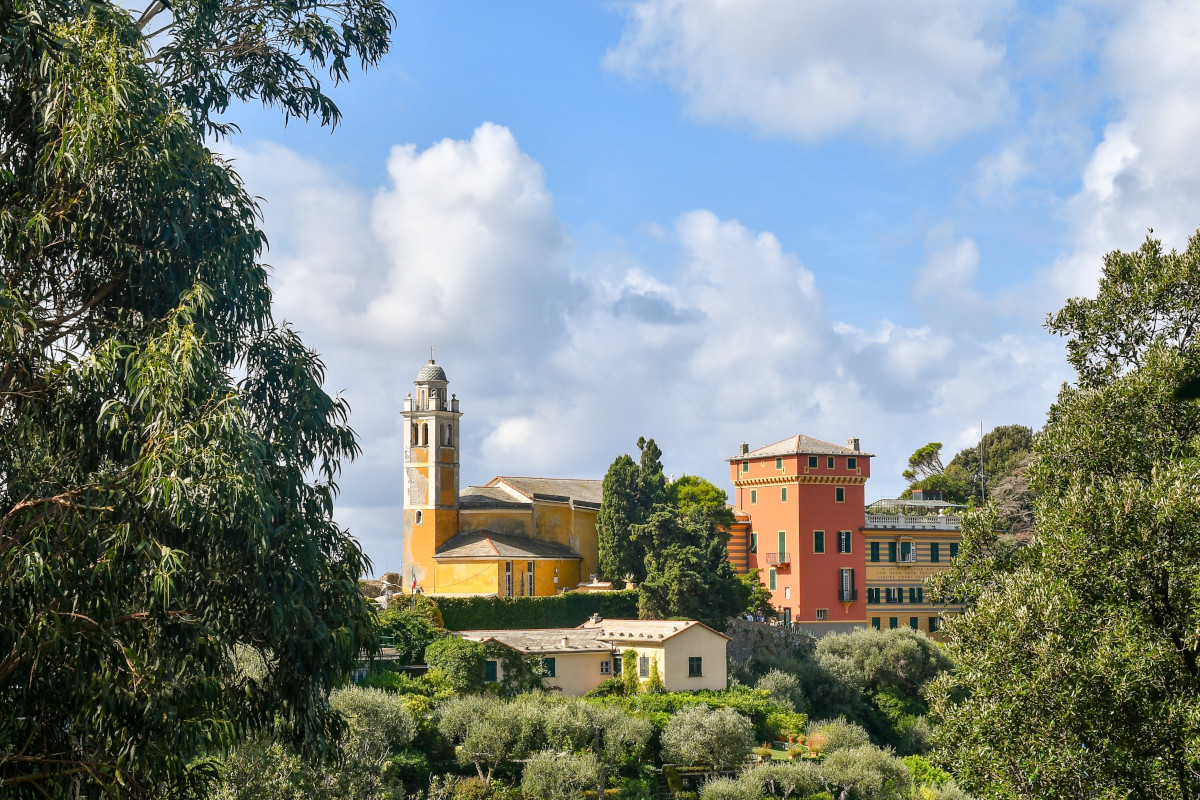 Il Castello di Portofino diventa hotel di lusso? Passa a Bill Gates per 66 milioni