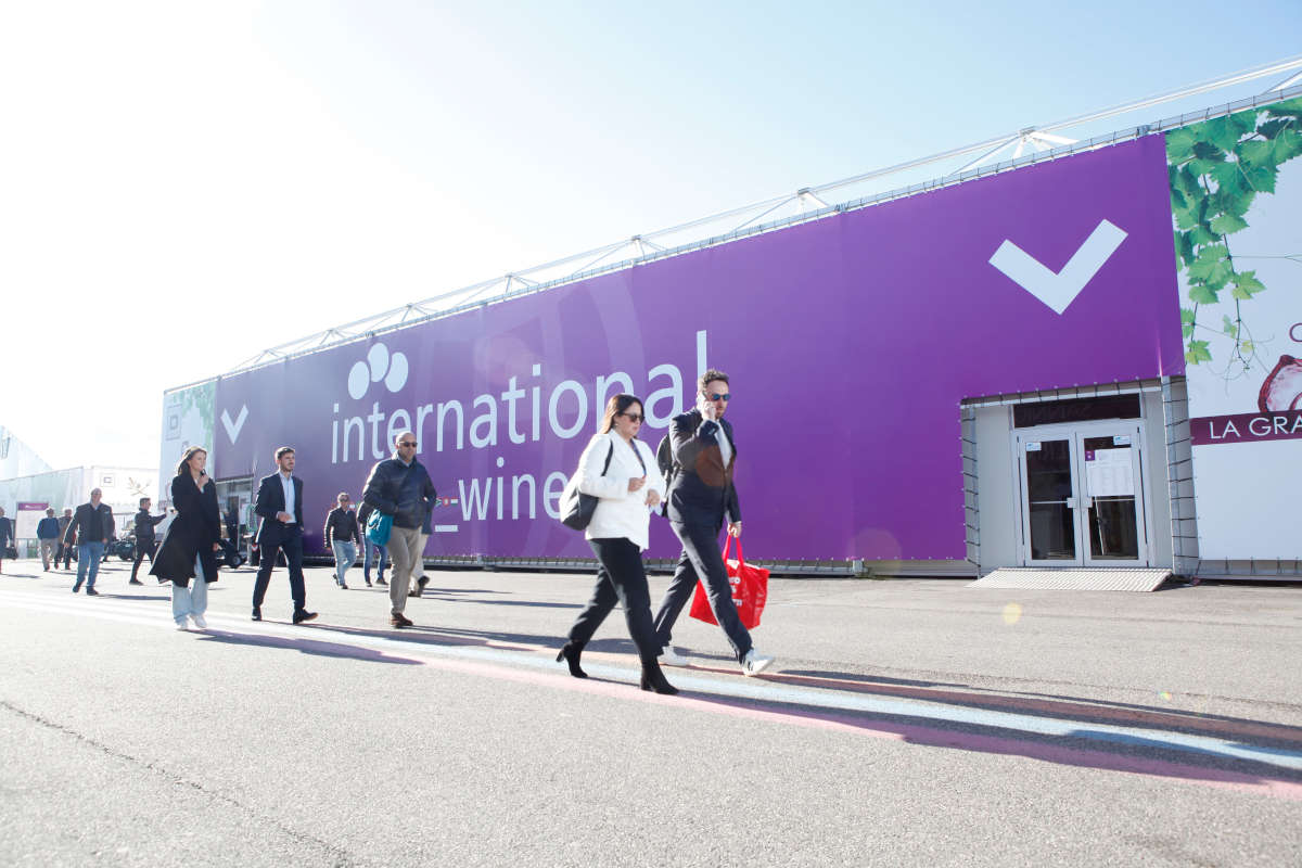 Vinitaly, cresce l'attesa. Nel 2024 successo espositivo e crescita internazionale