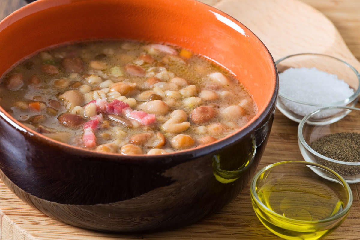 Il ruolo fondamentale del soffritto nella cucina mediterranea