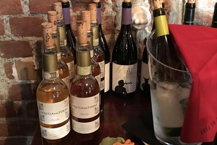 (Aquila del Torre, territorio e biodinamica 
Sei vitigni per 65mila bottiglie all'anno)