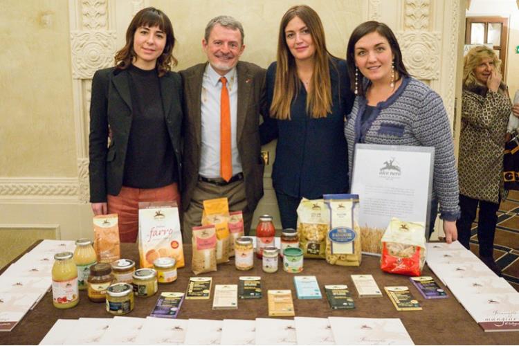 Chiara Marzaduri (Alce Nero), Alberto Lupini, Chiara e Angela Maci