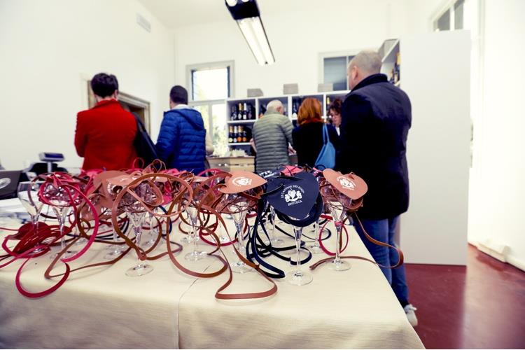 (Bollicine in Villa 
A marzo la seconda edizione)