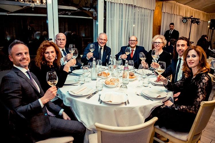 (Bollicine in Villa cresce 
Mille visitatori e vini da 5 Paesi europei)