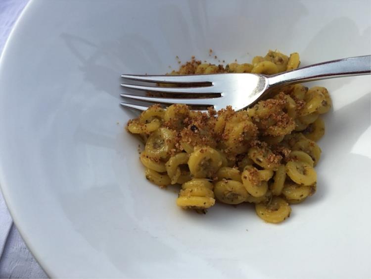 Pasta con il broccolo in tegame (Filippo La Mantia)