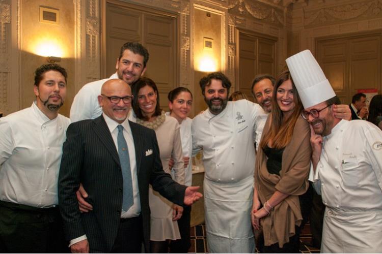 Daniele Zennaro, Claudio Sadler, Andrea Berton con la moglie Sandra Vecchi, Rosanna Marziale, Marco Stabile, Filippo La Mantia, Chiara Maci e Giancarlo Morelli