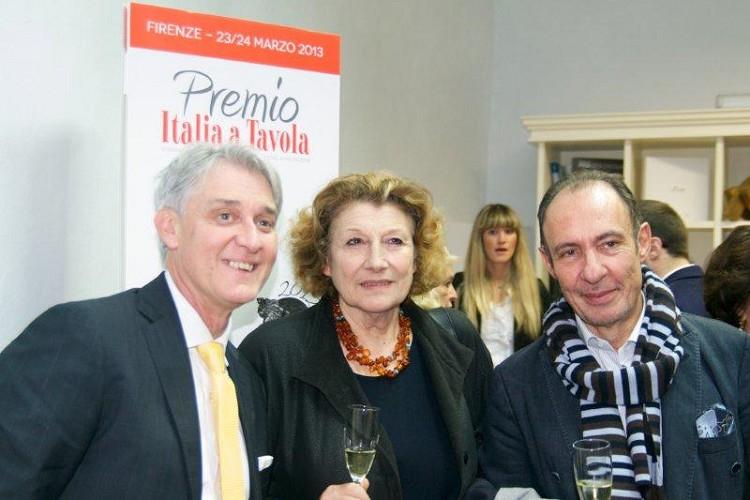 Giancarlo Pastore (Cipas), Mariella Morosi (giornalista Italia a Tavola) e Antonio Paolini (critico enogastronomico)