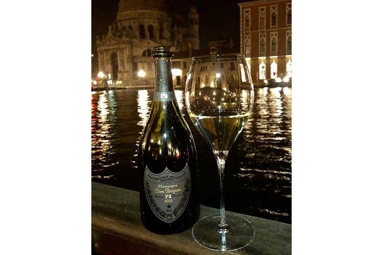 Dom Pérignon P2 2000 (Daniele Turco al Gritti Palace 
Rinasce la raffinatezza veneziana a tavola)